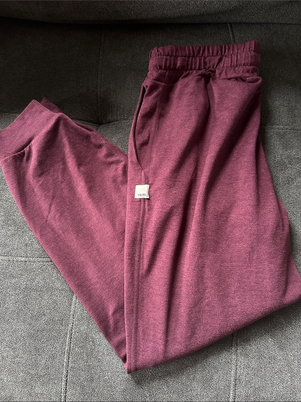 Vuori Women’s Heather Maroon Joggers
